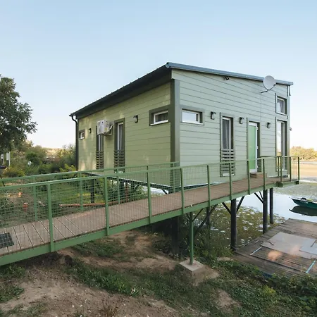 Apartahotel Olivér Cölöpház
